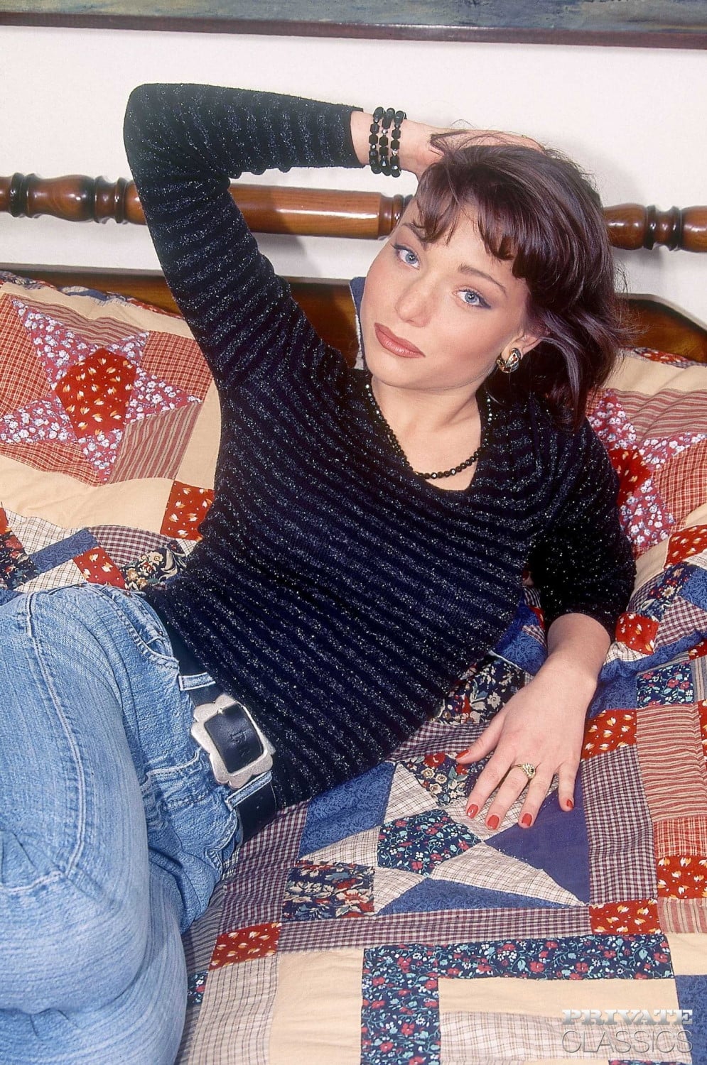 Onam men bilan ajrashdi